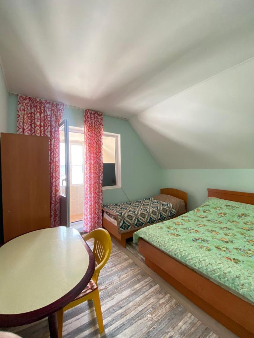 Guest House Regina Bulan Sogottuu エクステリア 写真